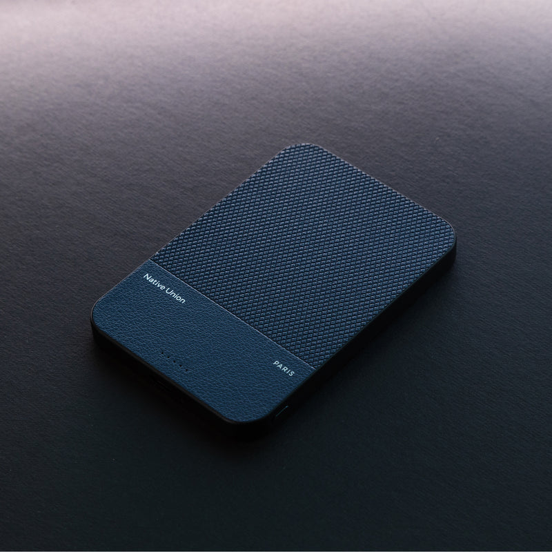 native-union-re-classic-power-bank-5000-mah-magnetisch-15-w-qi2 image 2