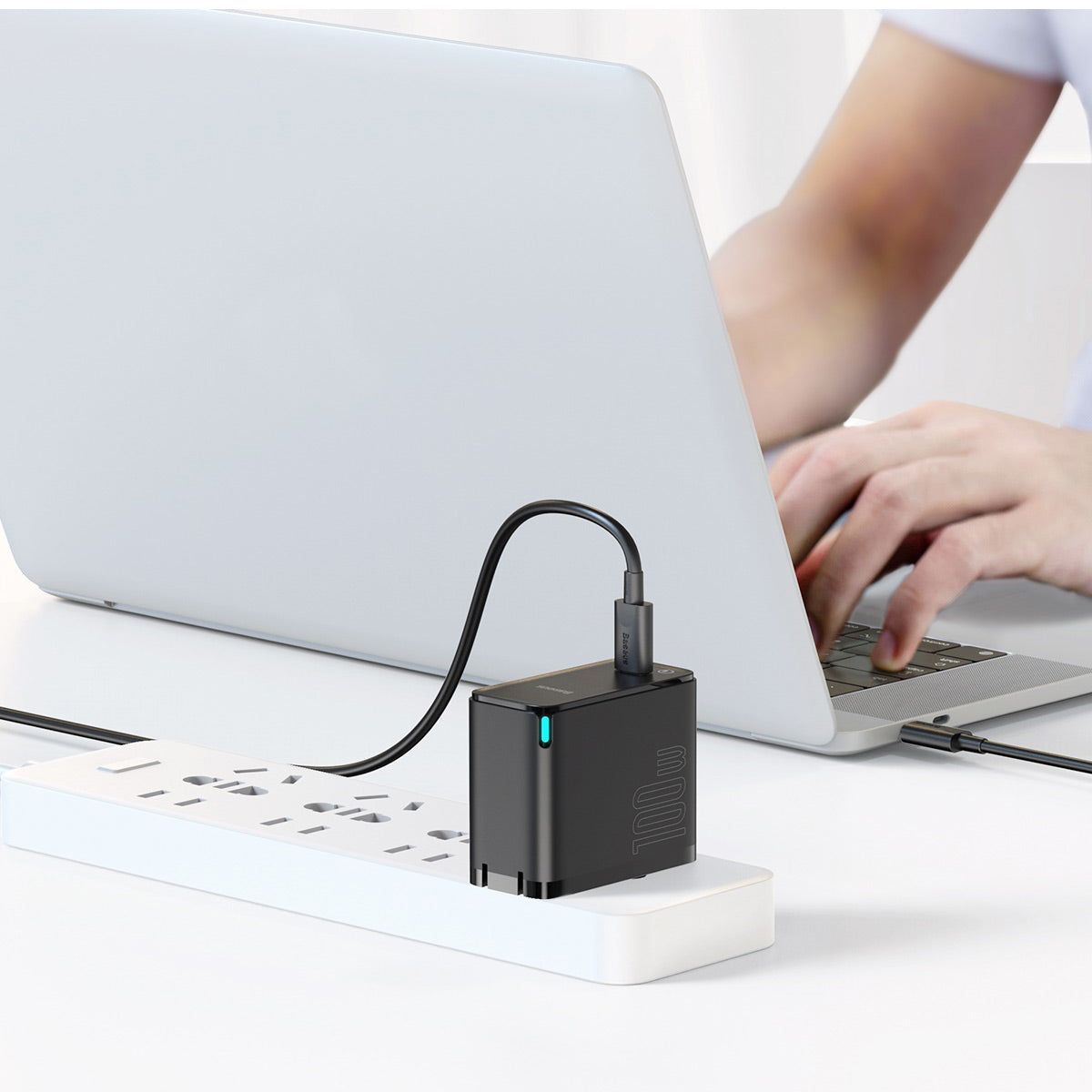 baseus-gan2-usb-c-ladeger-t-100w-mit-gan-ii-quick-charge-5-0 image 7